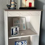 - Haus O, App 0o0411 *